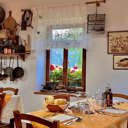 Albergo Piani Di Luzza Forni Avoltri Esterno foto